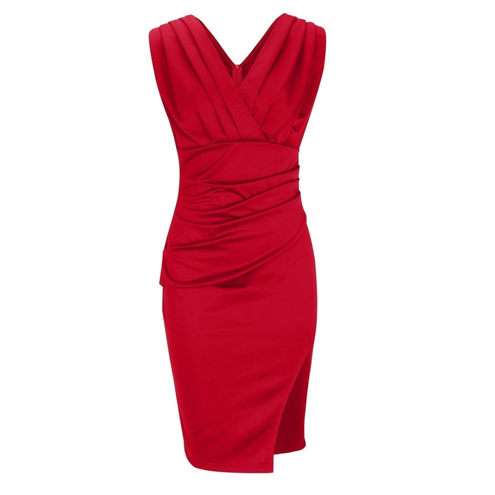 SVEA | Elegantes Figurbetontes Kleid mit V-Ausschnitt und Schlitz