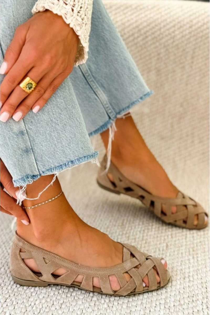Lena | Geflochtene Sandalen mit Spitze