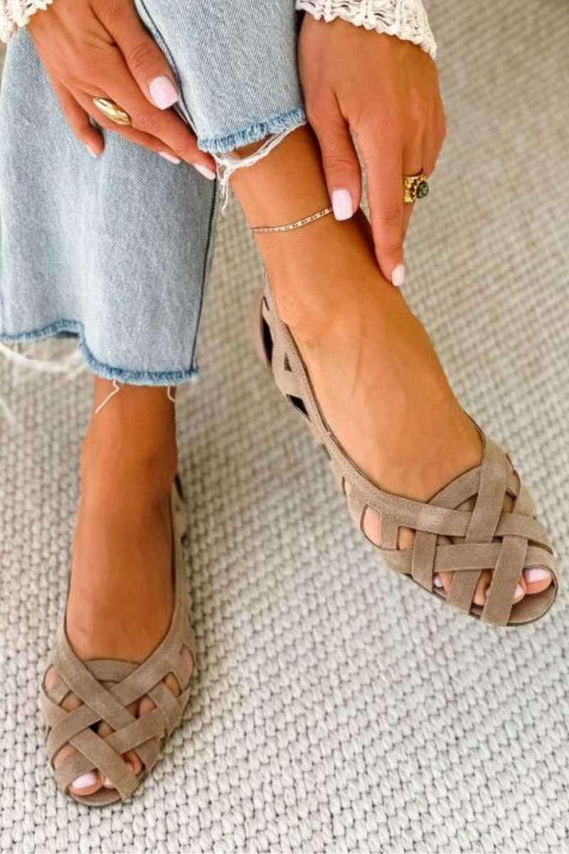 Lena | Geflochtene Sandalen mit Spitze