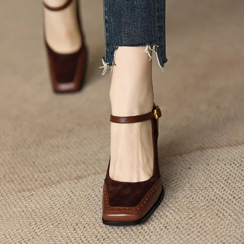 Charlotte | Classic Pumps