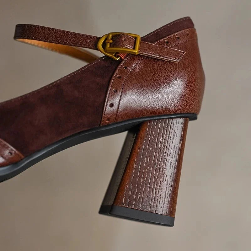 Charlotte | Classic Pumps
