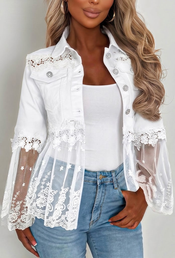 Susanne™ | White Jacket with Openwork Flounce